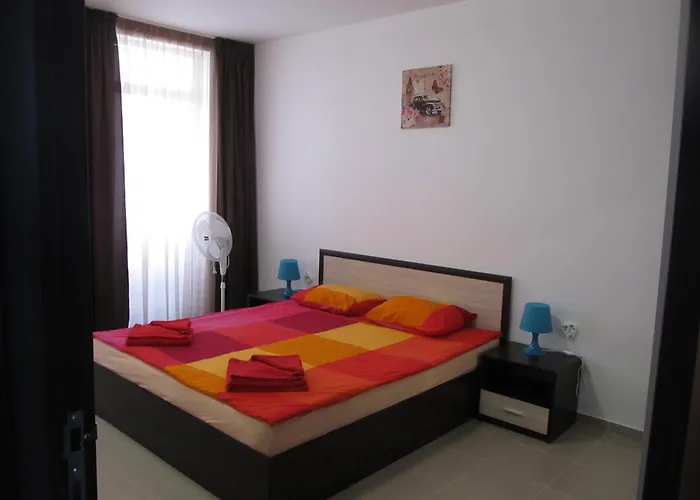 And In Cote D'azure דירה *