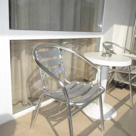 And In Cote D'azure *