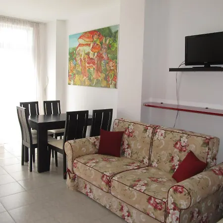 And In Cote D'azure Apartament