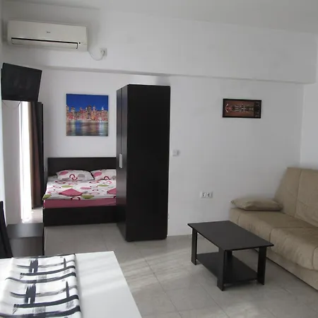 And In Cote D'azure Apartament Słoneczny Brzeg