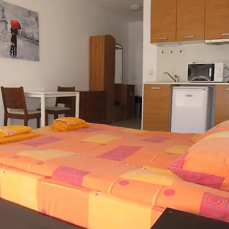 And In Cote D'azure Apartman *