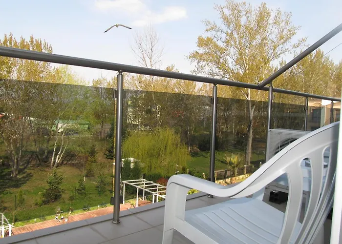 And In Cote D'azure Апартаменты Солнечный берег