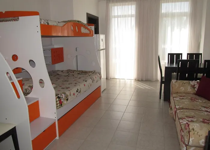 And In Cote D'azure Daire